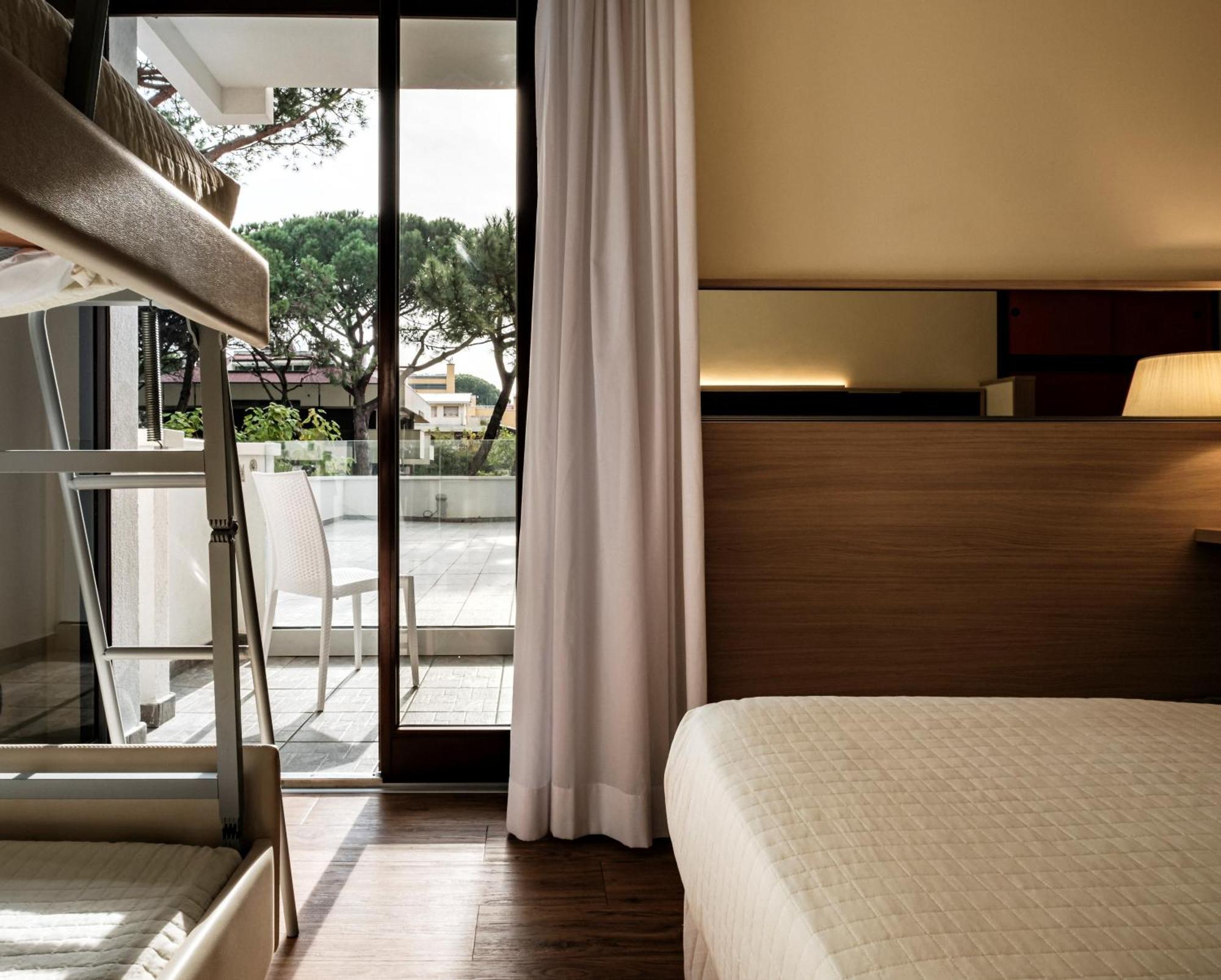 Augustus Hotel Riccione Kültér fotó